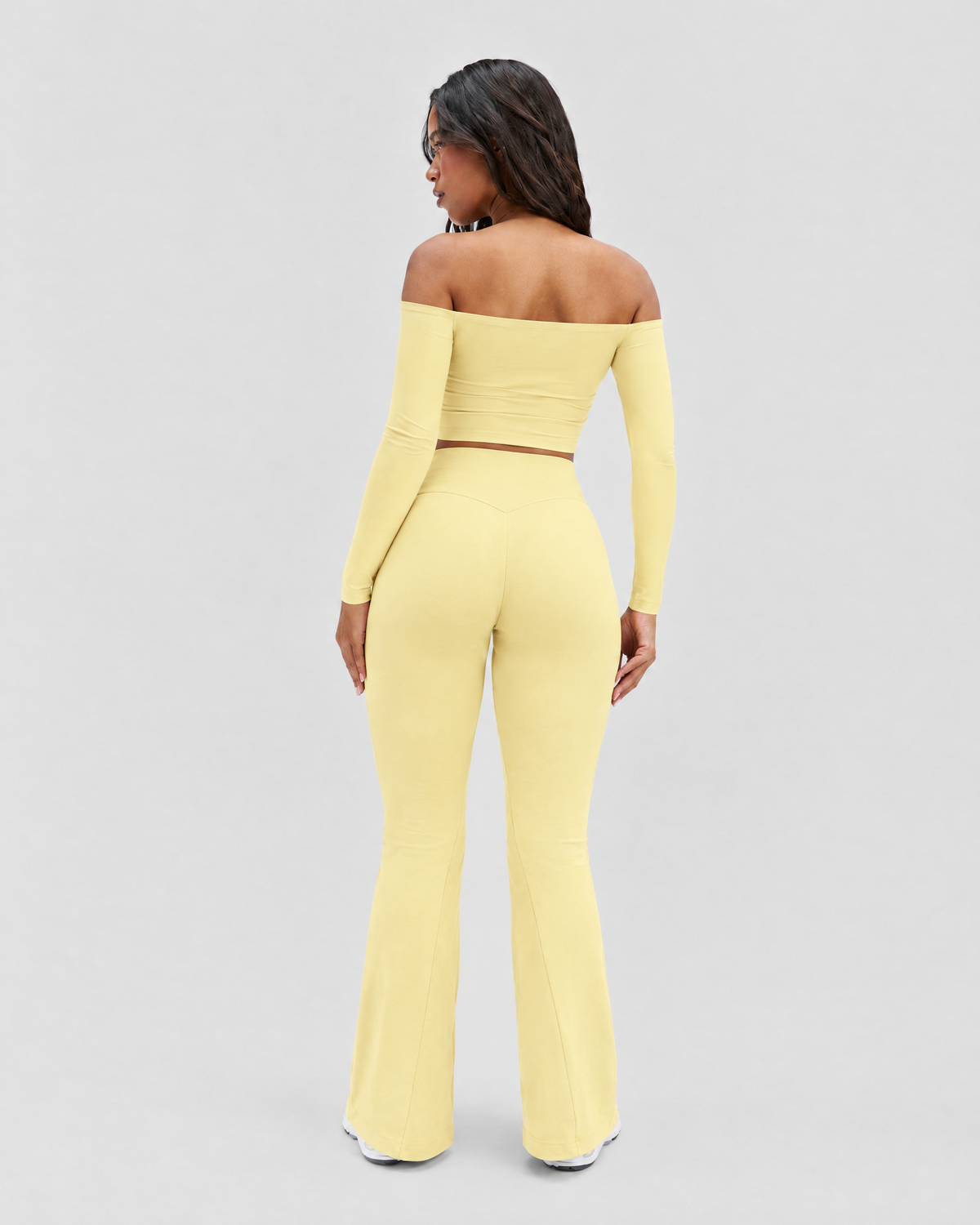 STRONGER Sculpt Off-Shoulder Set in Butter