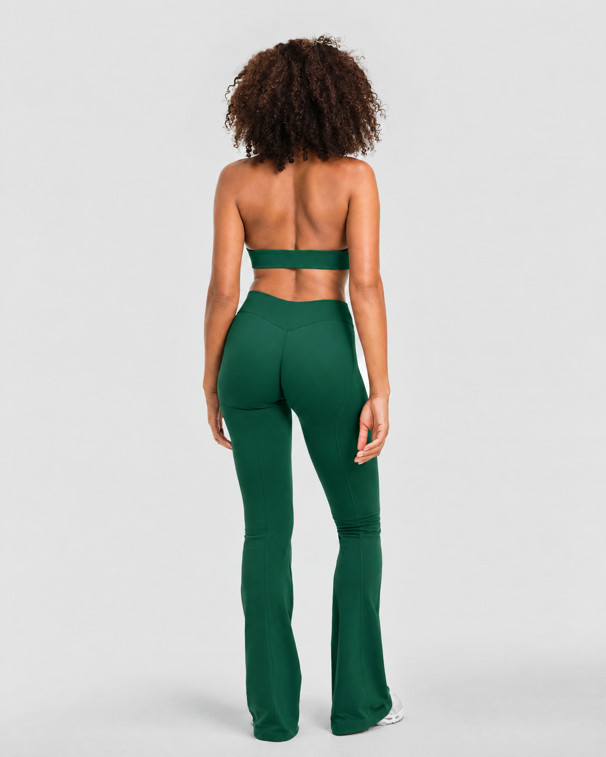 STRONGER Sculpt Flare Pants in Emerald